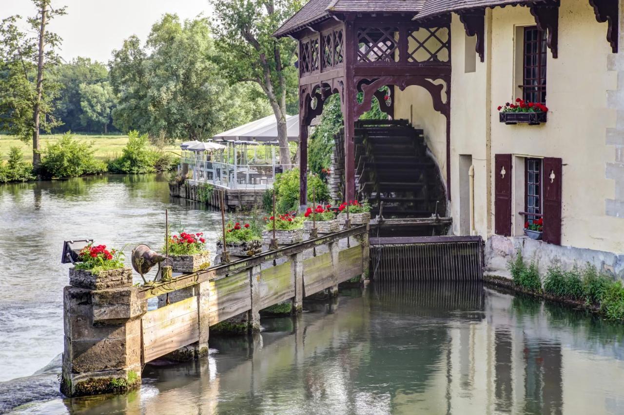 Moulin De Fourges Hotel Exterior photo