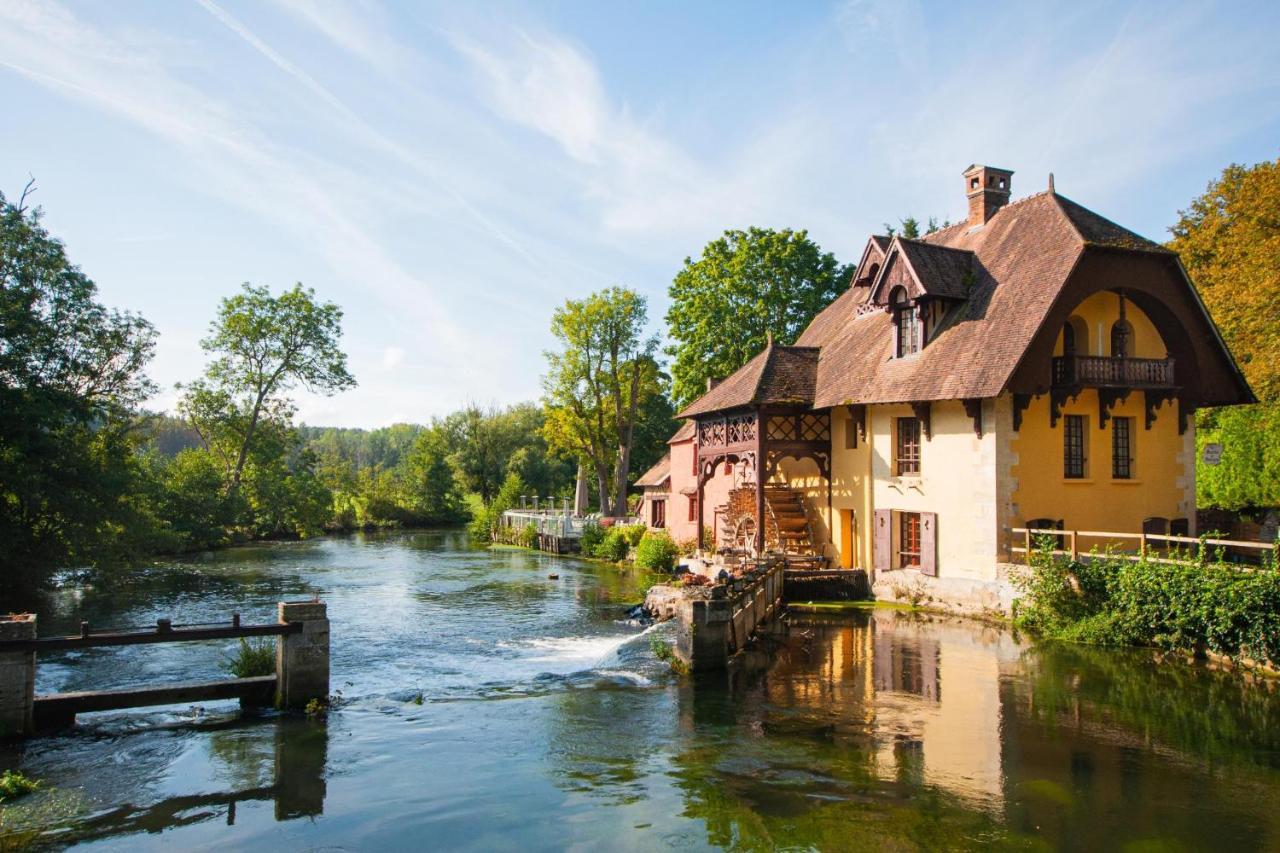Moulin De Fourges Hotel Exterior photo